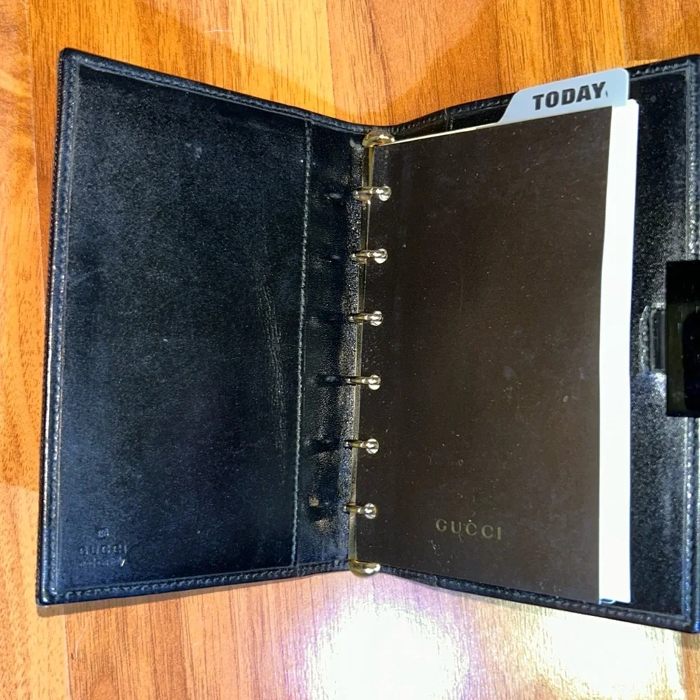 Authentic Gucci Nylon Slide Lock Agenda